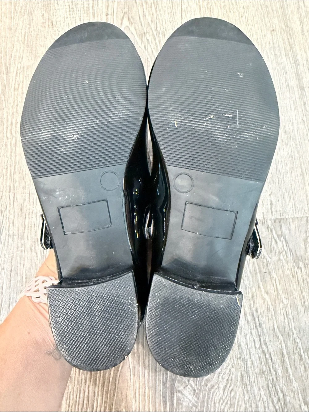 Girls' Black Patent Mary Jane Flats - Heart Insole